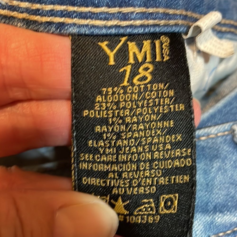 YMI WannaBettaButt, distressed jeans, mid rise, 18 - Picture 7 of 10